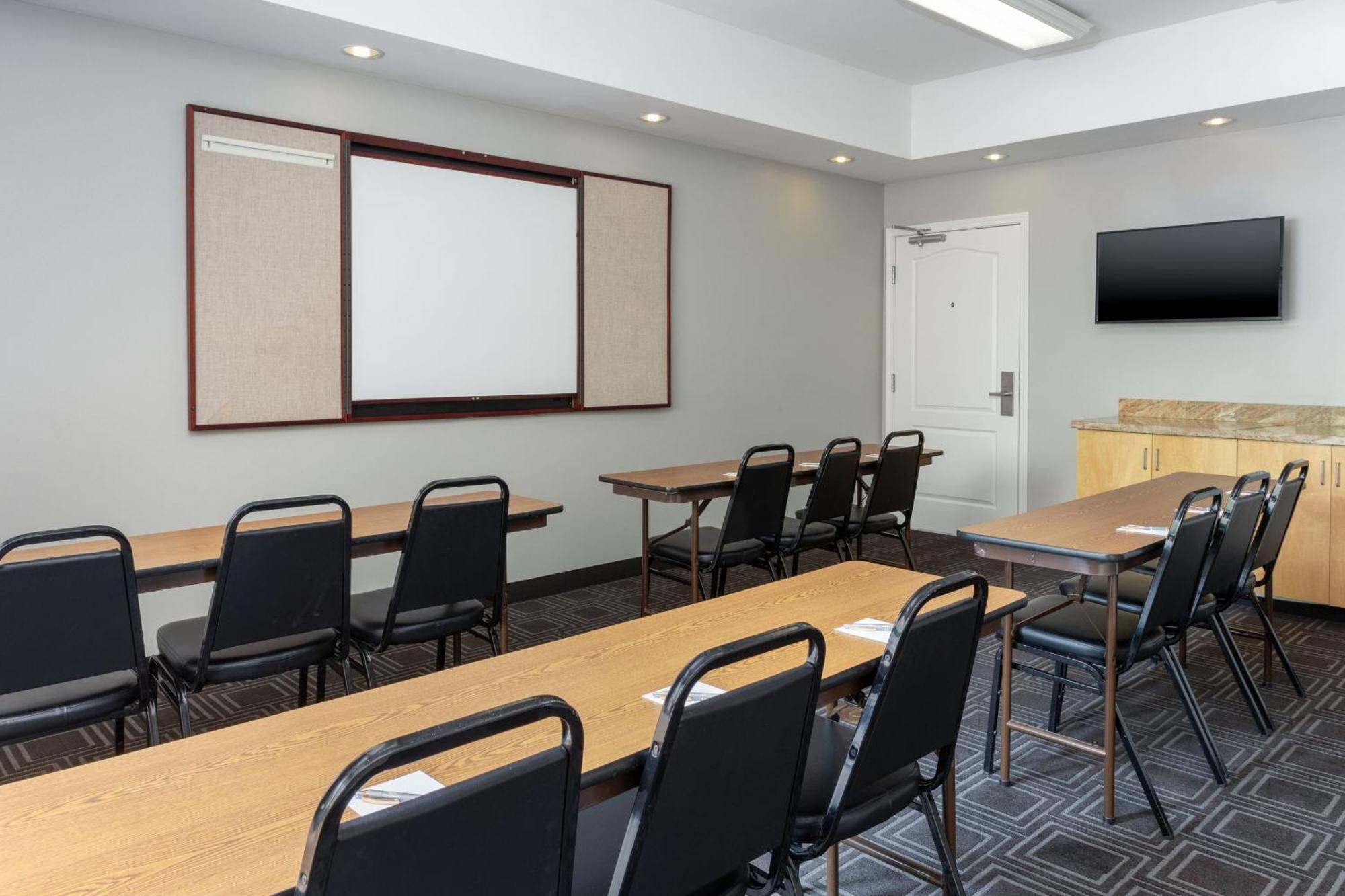 Towneplace Suites By Marriott Erie Kearsarge Luaran gambar